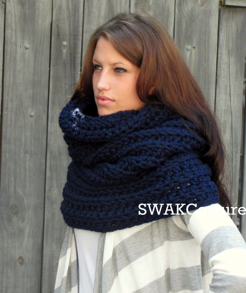 Hooded Scarf Chunky Scarf Handmade Scarf Wool Scarf Affordable Scarves –  SWAKCouture