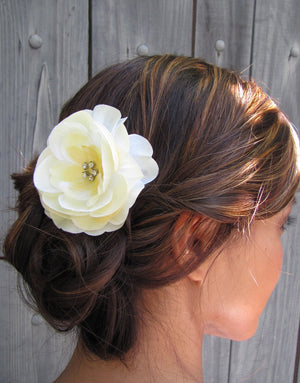 Bridal Hair Comb Silk Rose & Rhinestone Comb Wedding Rose Comb Hair Pale Yellow Flower Comb Wedding Hair Accessories Bridesmaid Comb